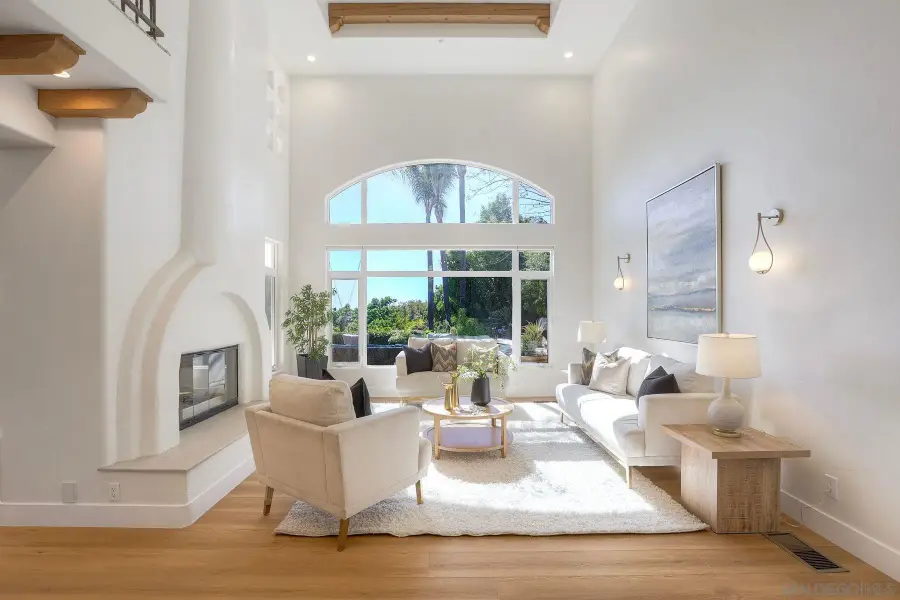 3993 Peony Dr., Fallbrook, CA 92028 - #3