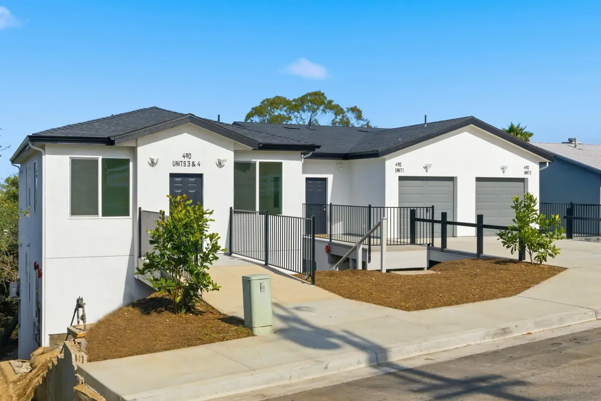 490 Lado De Loma Dr #1-4, Vista, CA 92083 - #1