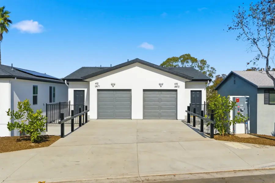 490 Lado De Loma Dr #1-4, Vista, CA 92083 - #2