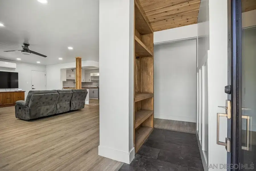 1211 E Mission Road, Fallbrook, CA 92028 - #3