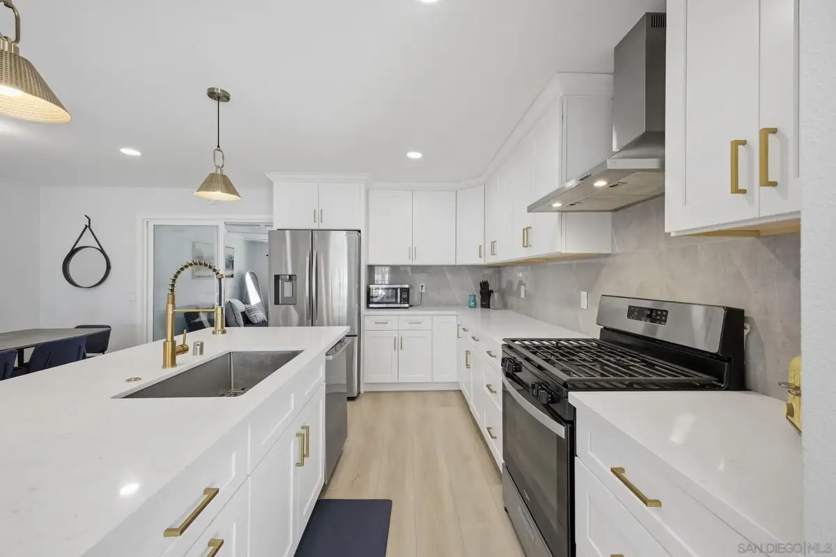 11131 Tyrolean Way, San Diego, CA 92126 - #1