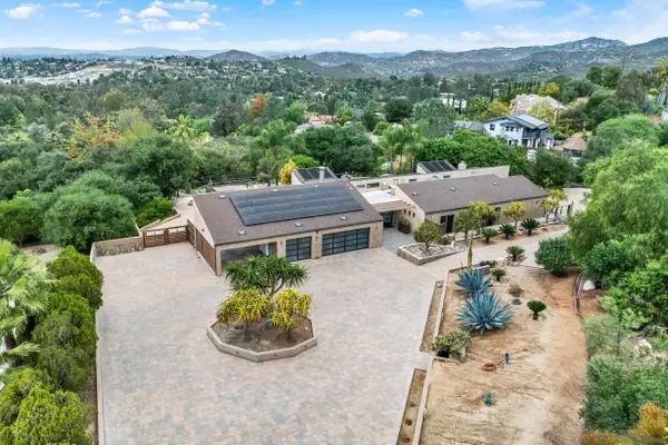 16117 Martincoit Rd, Poway, CA 92064