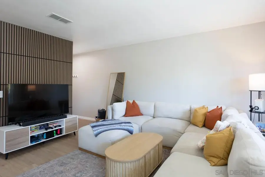 4241 Mesa Vista Way, Unit 5 #5, Oceanside, CA 92057 - #2