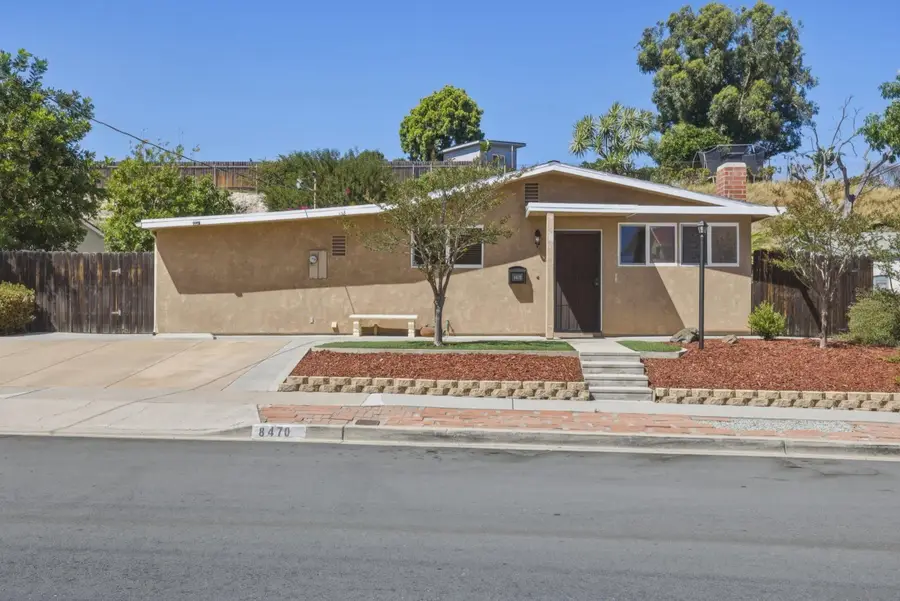 8470 Tommy Dr, San Diego, CA 92119 - #2