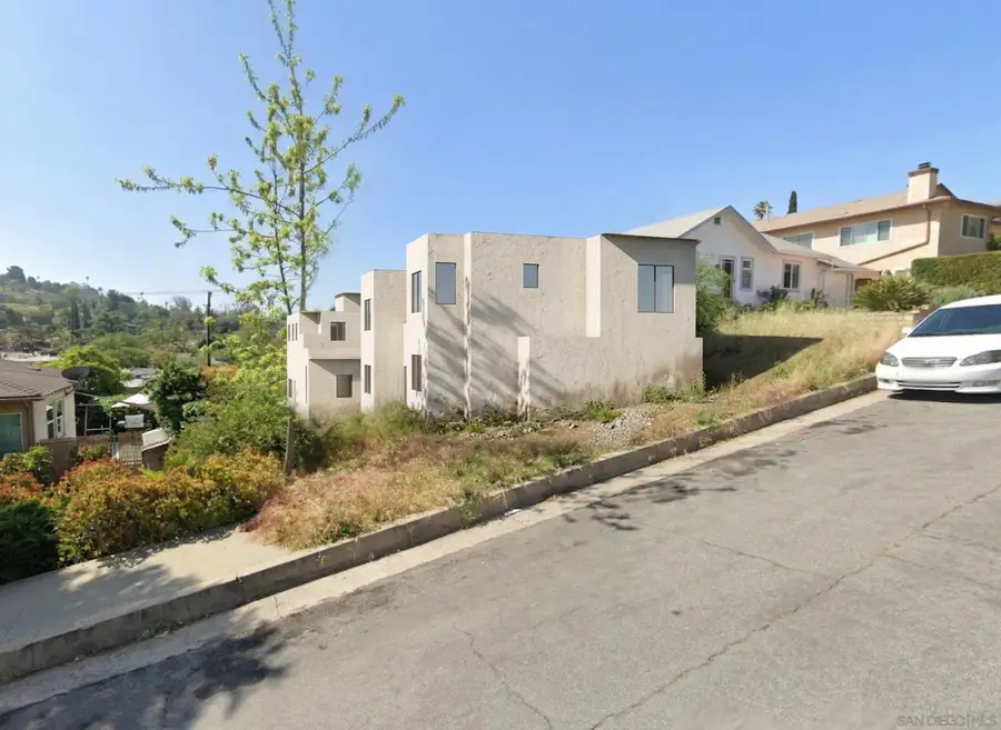 829 E 4th #13, Escondido, CA 92025 - #2