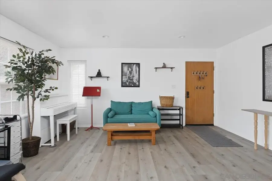 1651 S Juniper St #242, Escondido, CA 92025 - #3