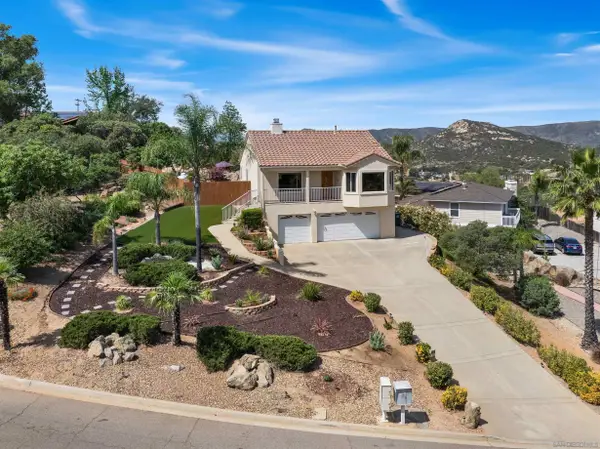 15730 Rainbird, Ramona, CA 92065