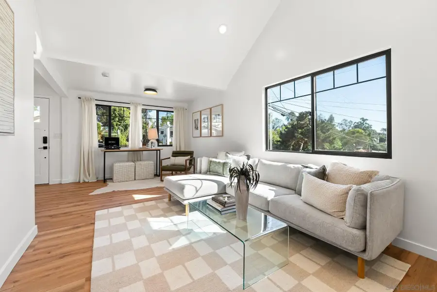 3678 Richmond, San Diego, CA 92103 - #2