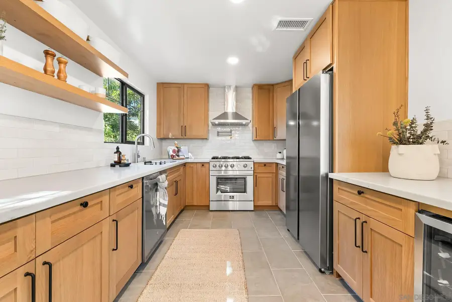 3678 Richmond, San Diego, CA 92103 - #3