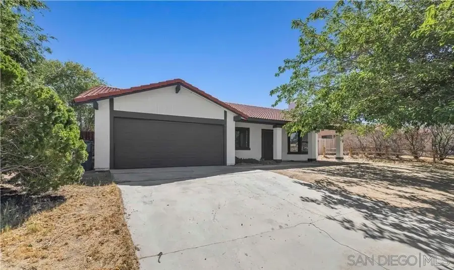 37130 Casa Verde Dr, Palmdale, CA 93550 - #2