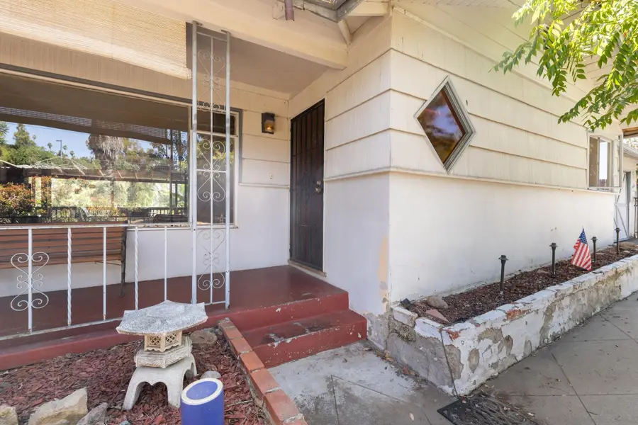 9361 Hollyhock Rd, Spring Valley, CA 91977 - #3