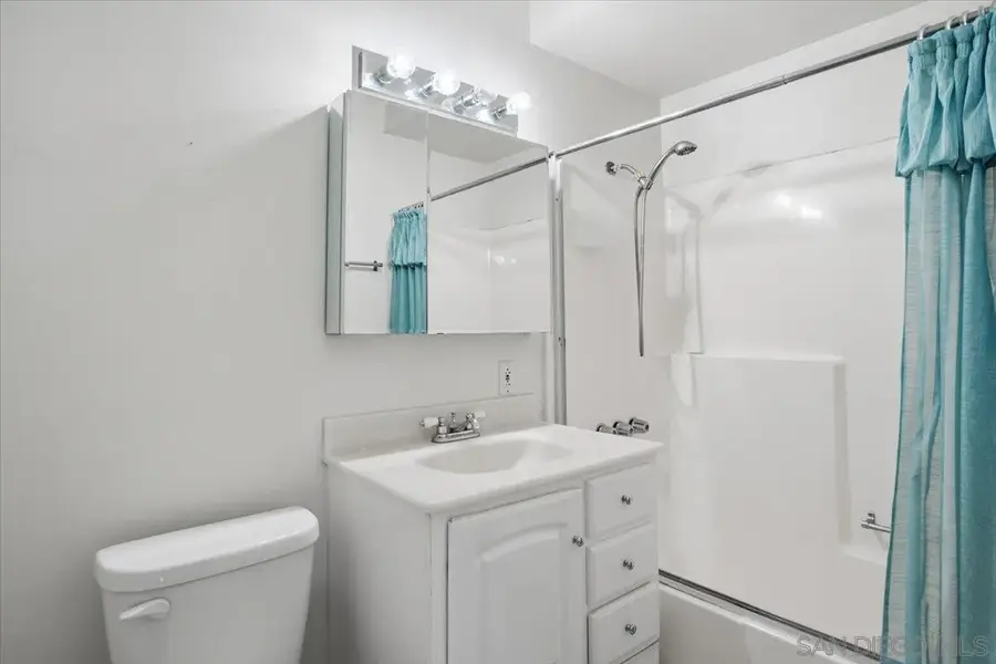 3711 Racine, San Diego, CA 92115 - #3