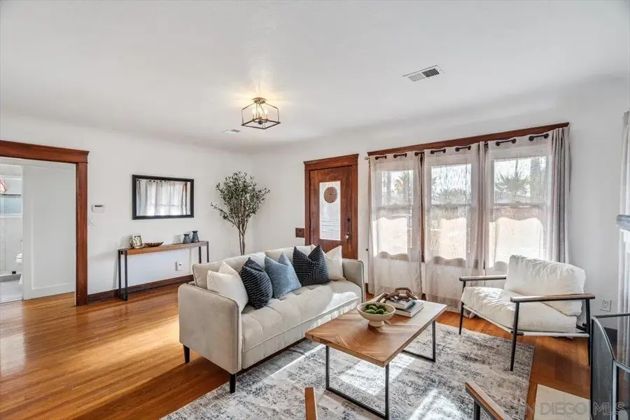 4544 Kensington Dr, San Diego, CA 92116 - #3