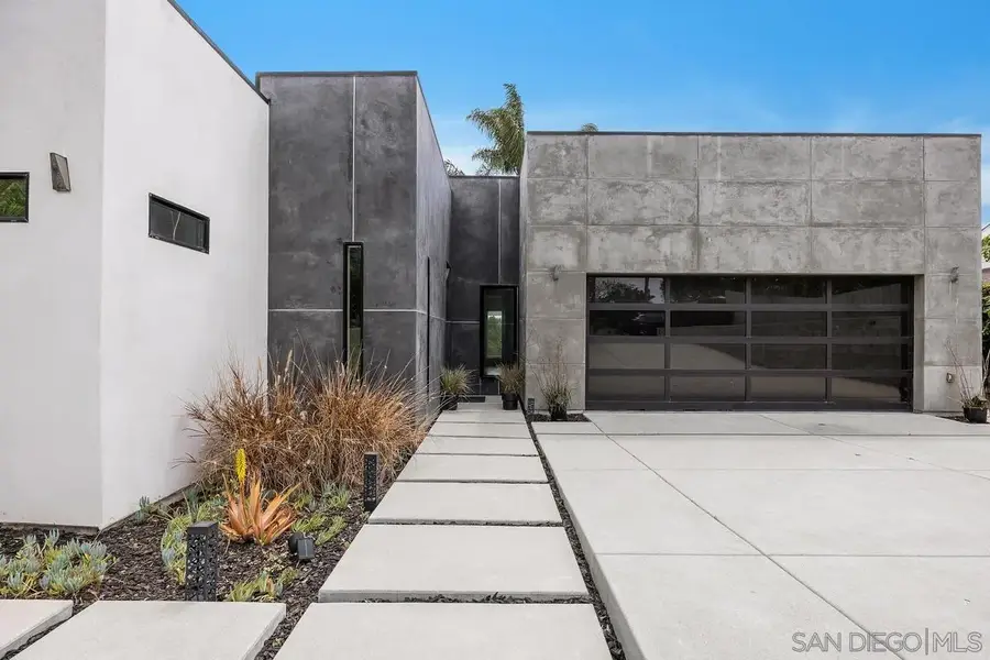 427 Hilmen Place, Solana Beach, CA 92075 - #2