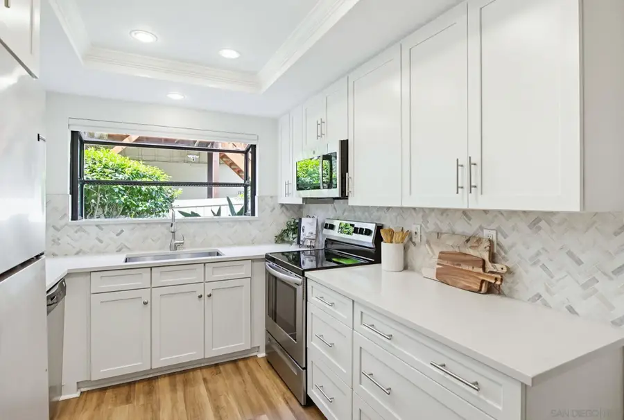 1828 Diamond St #3, San Diego, CA 92109 - #2