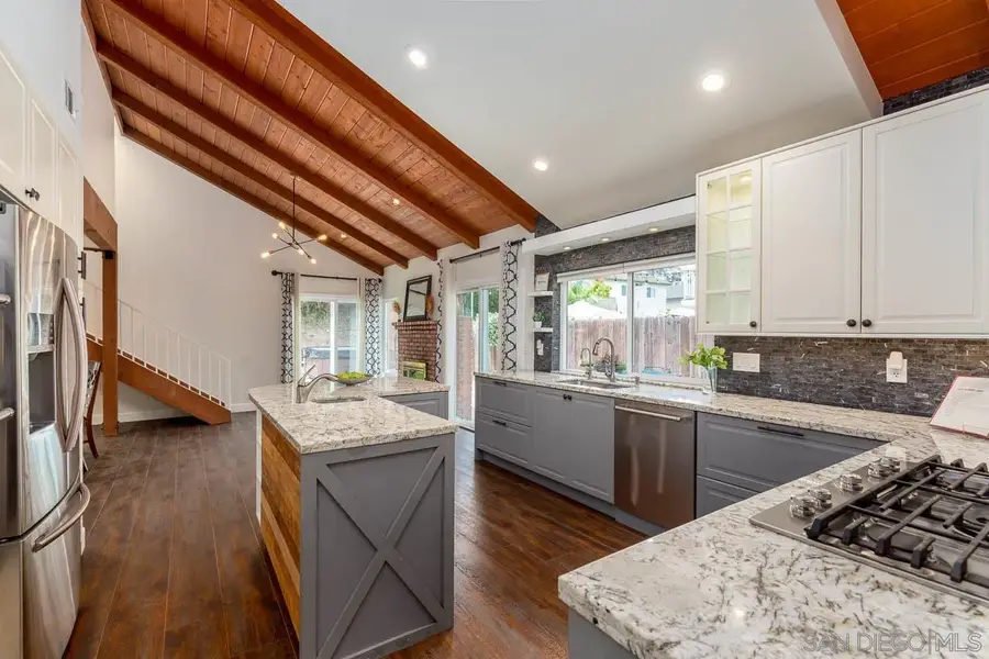 13053 Trail Dust Ave, San Diego, CA 92129 - #2