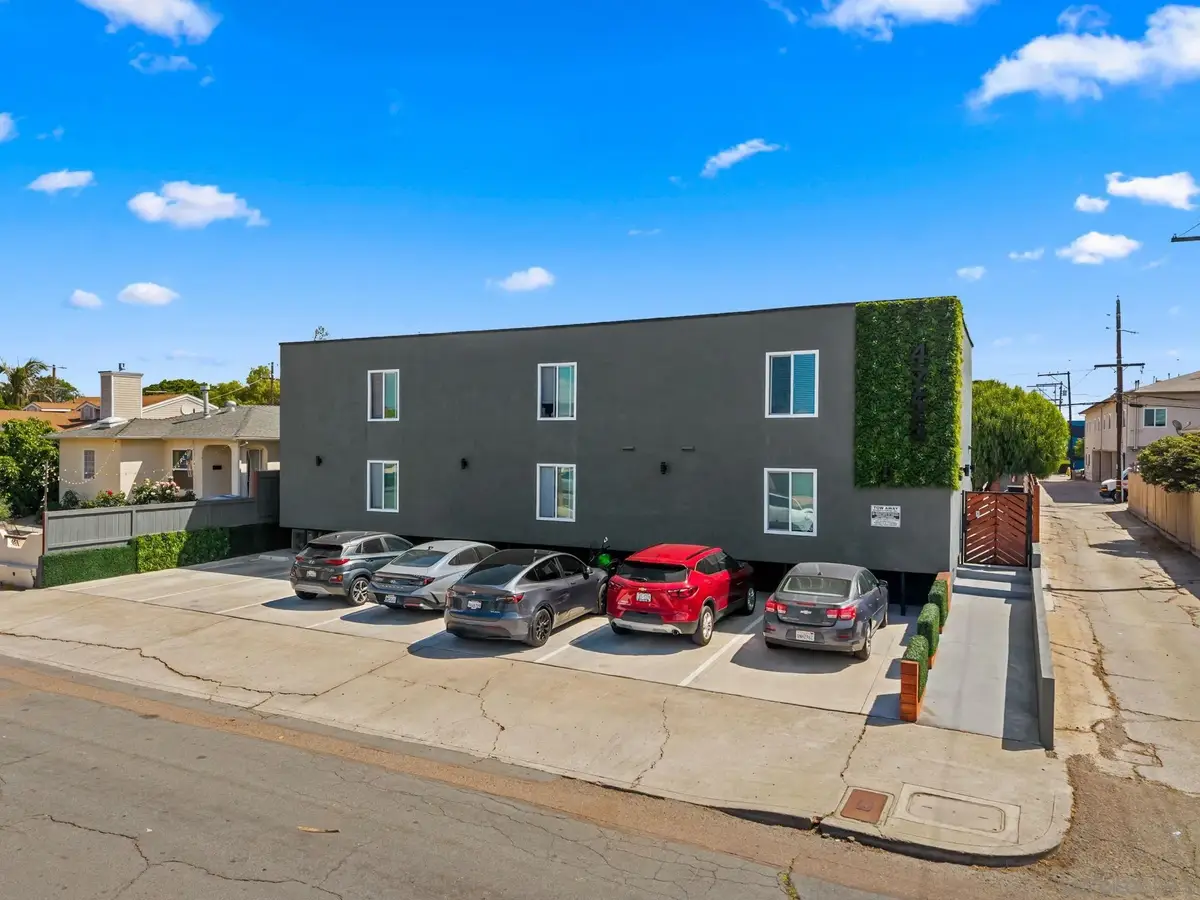 4755 Felton St, San Diego, CA 92116 - #1