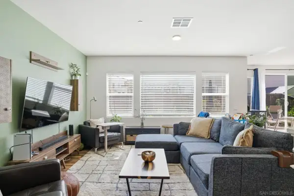 1268 Camino Carmelo, Chula Vista, CA 91913