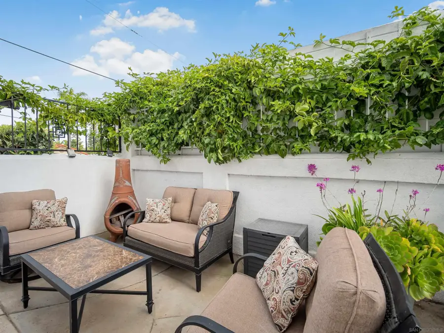 3023 Sterne, San Diego, CA 92106 - #3