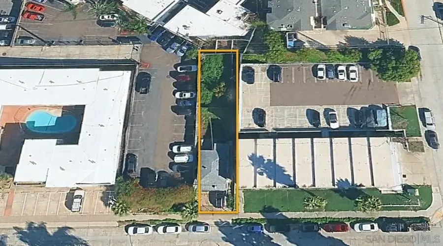 4221 51st St, San Diego, CA 92115 - #2