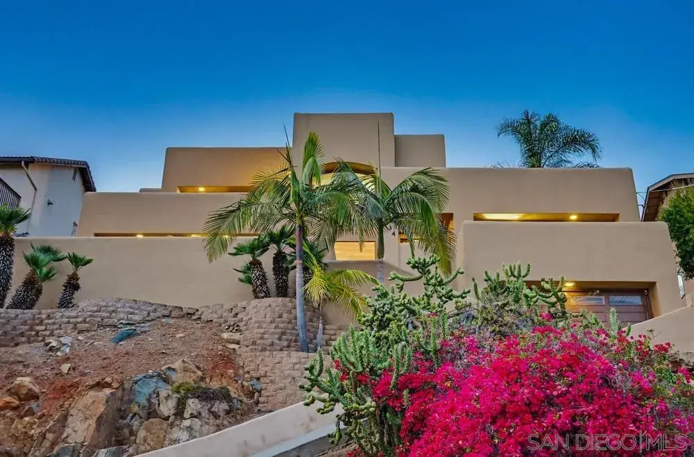 9634 Eucalyptus St, Spring Valley, CA 91977 - #1