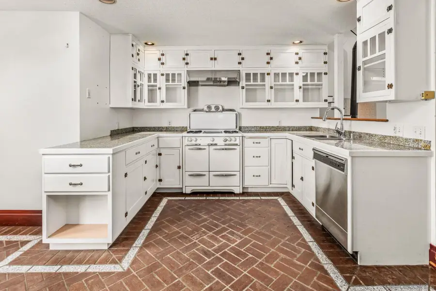 544 S Juniper Street, Escondido, CA 92025 - #3