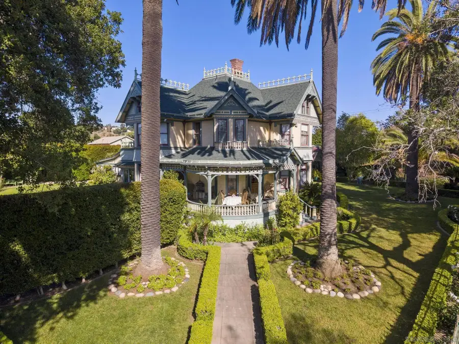 700 S Juniper, Escondido, CA 92025 - #3