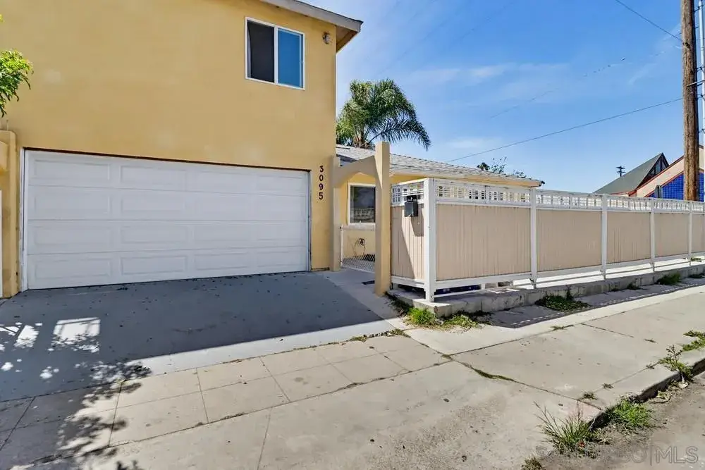 3095 L St., San Diego, CA 92102 - #1