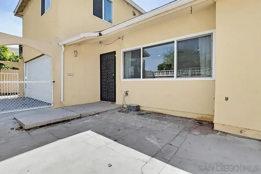 3095 L St., San Diego, CA 92102 - #3