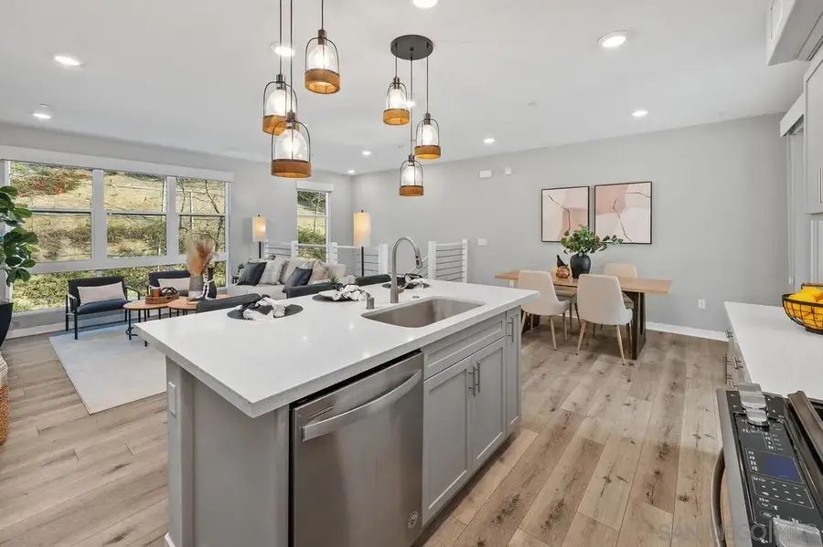 2900 Via Alta Pl, San Diego, CA 92108 - #3