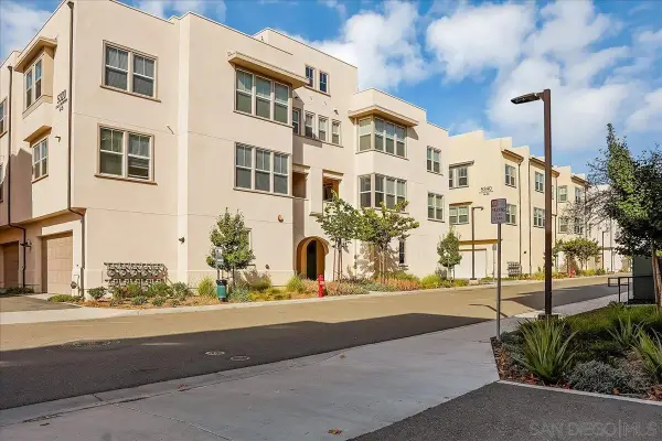 5320 Calle Rockfish #7, San Diego, CA 92154