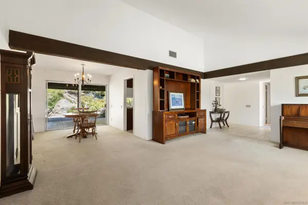 16174 Mesto, San Diego, CA 92128