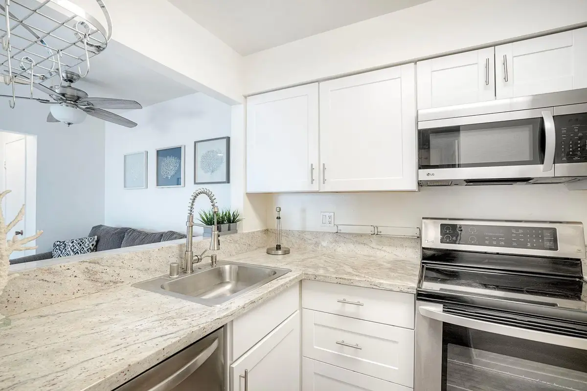 1337 Caminito Gabaldon #H, San Diego, CA 92108 - #1