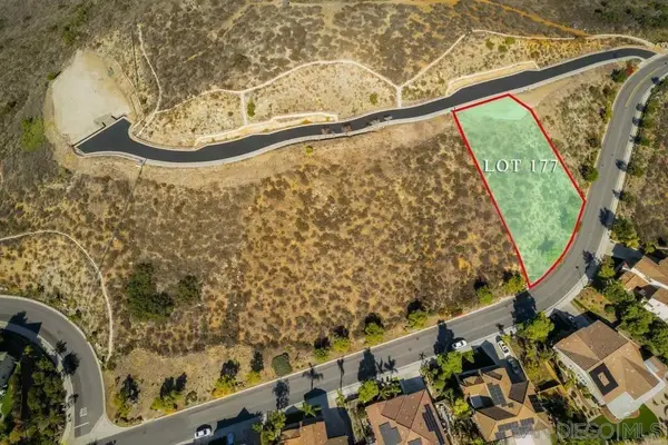 000 Mariposa St #177, Santee, CA 92071