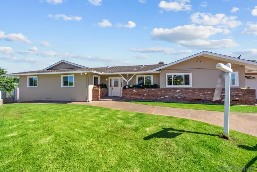 1261 Catalina, San Diego, CA 92107 - #3