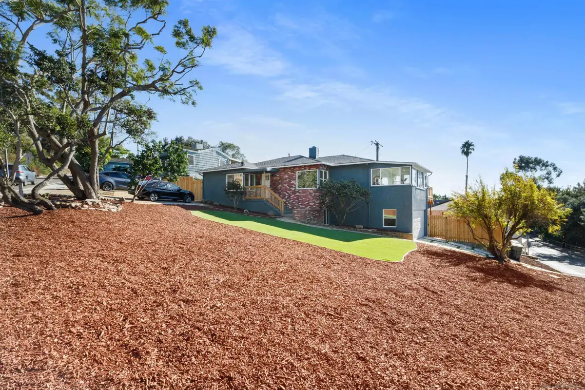 4205 Mason St., San Diego, CA 92110 - #1