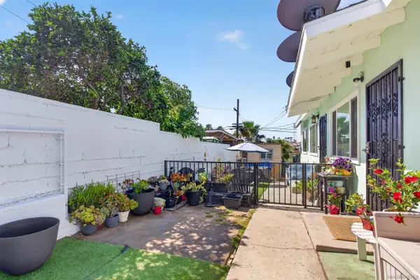 4165-4171 Epsilon St, San Diego, CA 92113