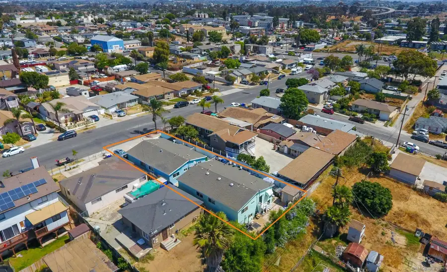 4165-4171 Epsilon St, San Diego, CA 92113 - #3