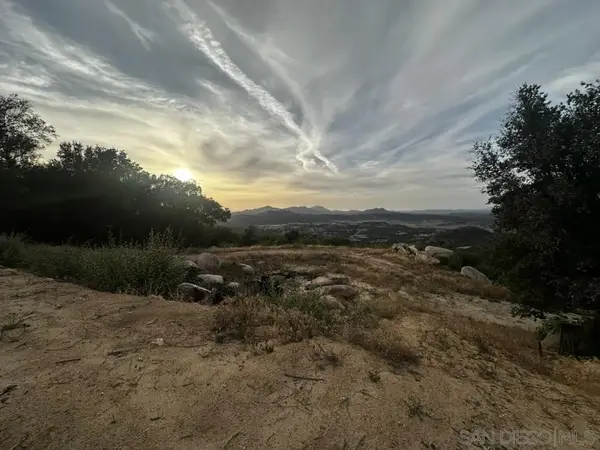 1088 Barona #1088, Lakeside, CA 92040