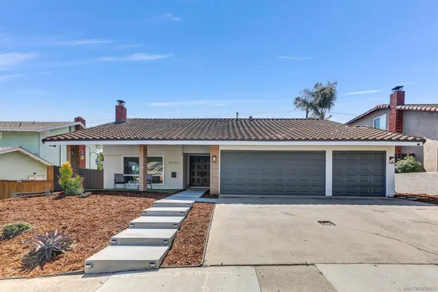 8767 Blue Lake Dr, San Diego, CA 92119 - #2