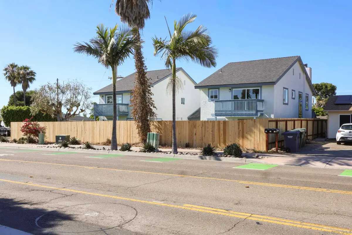 658-660 Santa Fe Dr., Encinitas, CA 92024 - #1