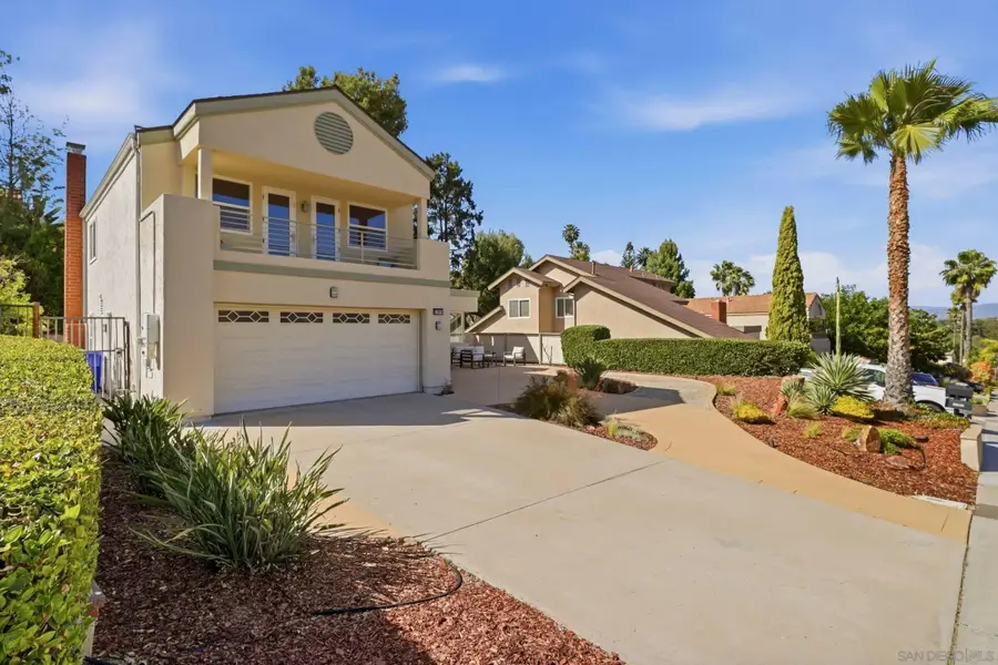 17876 Aguamiel, San Diego, CA 92127 - #2