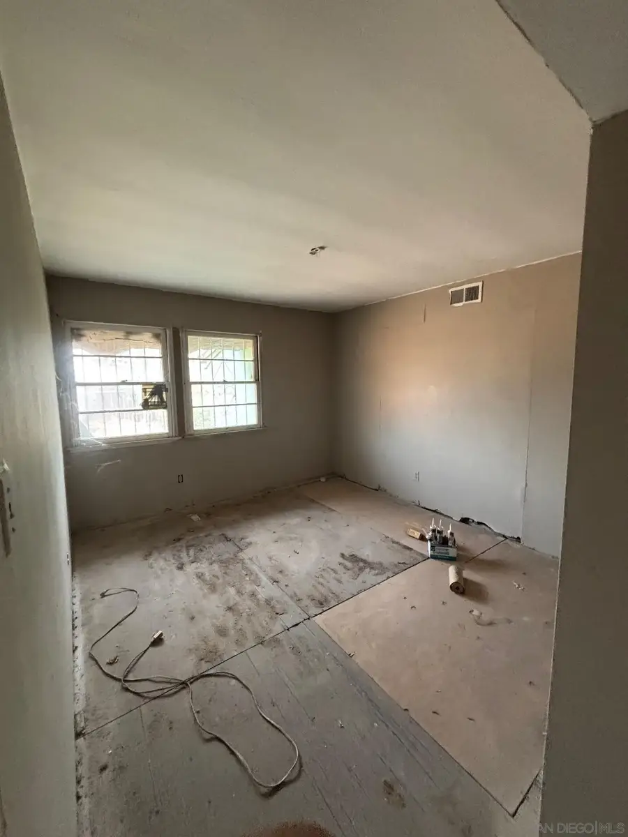 14 Kincaid, Calexico, CA 92231 - #3