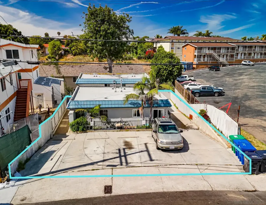 2240 W Dunlop, San Diego, CA 92111 - #2