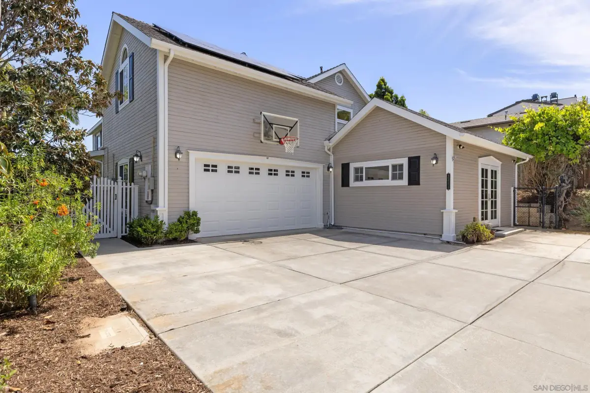 3311 James, Carlsbad, CA 92008 - #1
