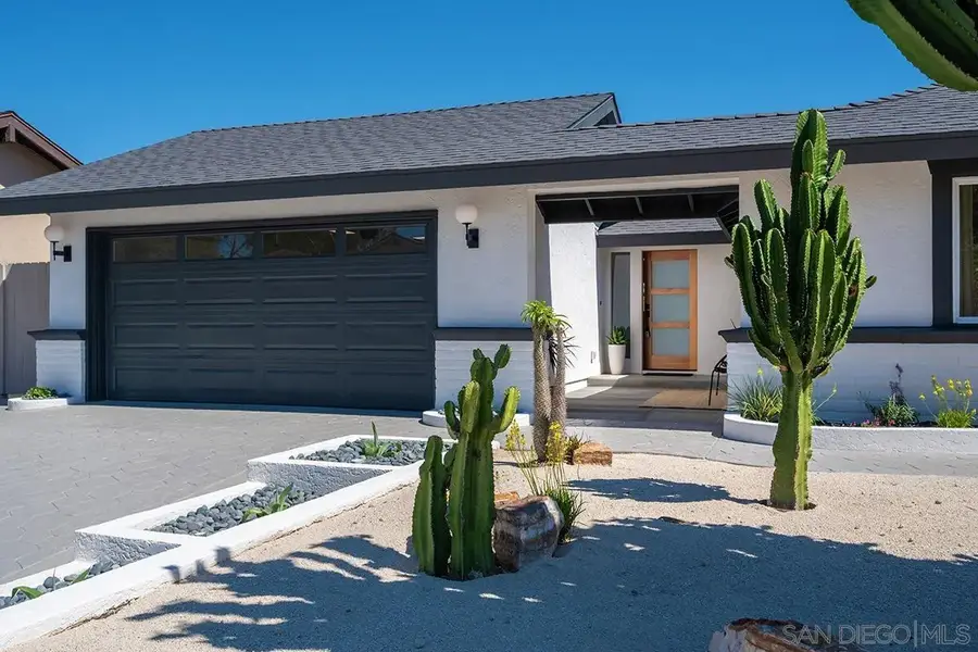 6211 Syracuse Lane, San Diego, CA 92122 - #3