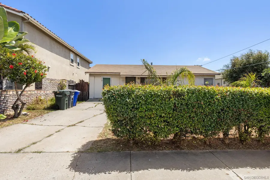 535 12th St, Imperial Beach, CA 91932 - #3