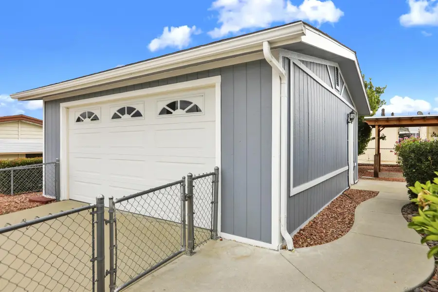 43548 Ange Ln, Hemet, CA 92544 - #3