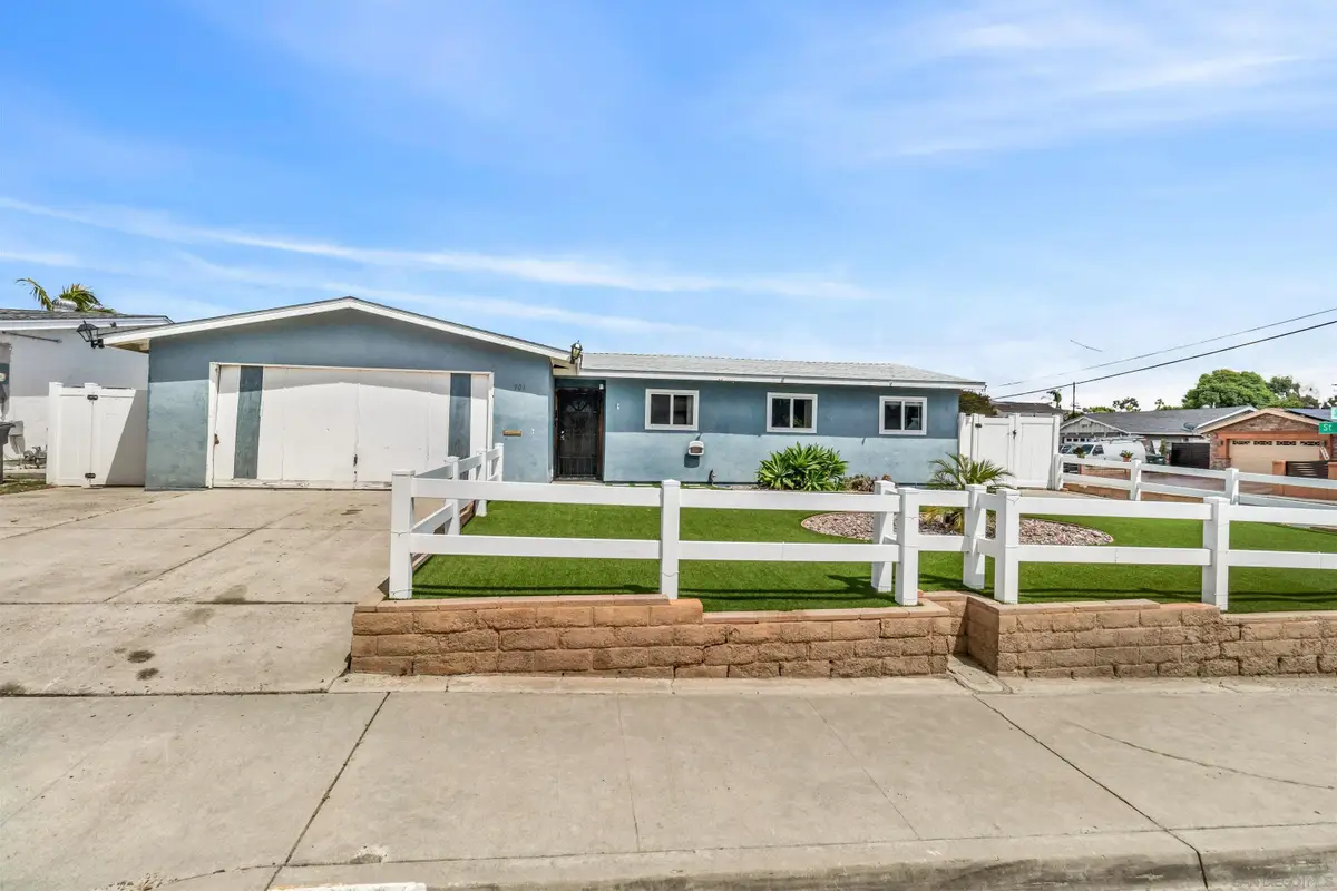 901 Saint George Ct, Spring Valley, CA 91977 - #1