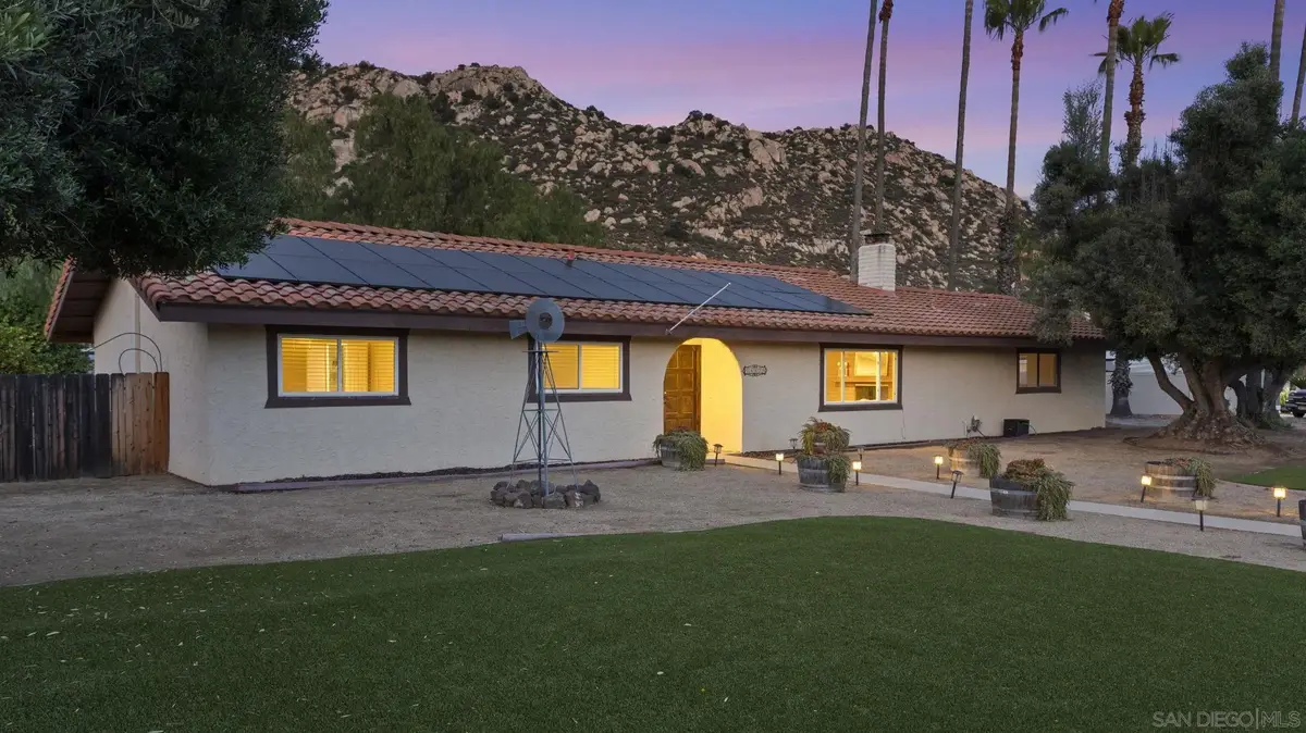 24928 Via Lopez, Ramona, CA 92065 - #1